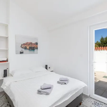 Sunny Palace Apartments Dubrovnik Exterior photo
